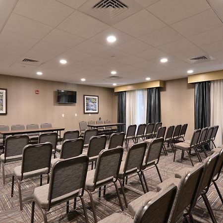 Hampton Inn & Suites Chippewa Falls Exterior photo